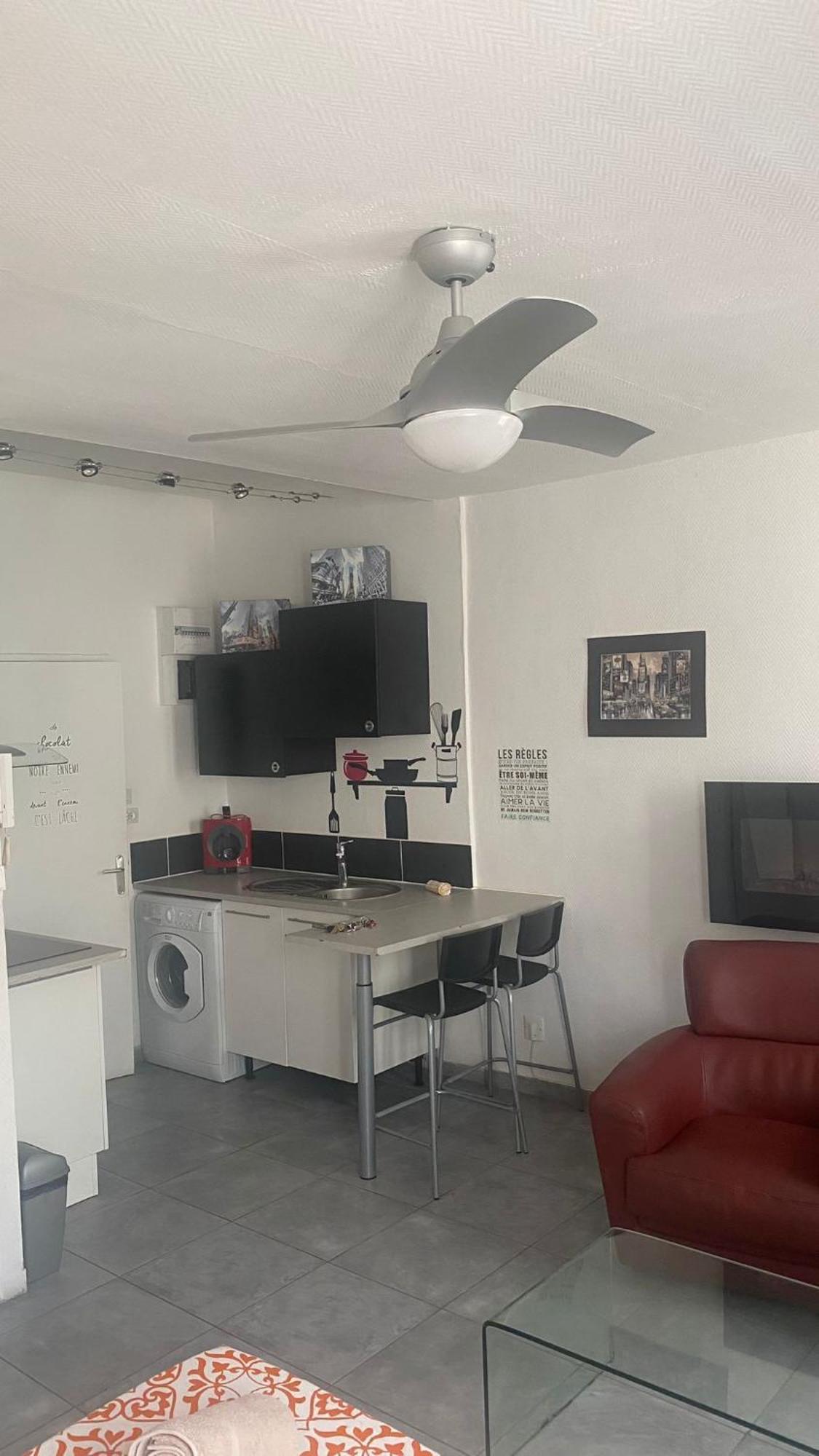 Le Suffren, Ventile ,wifi, A 100 M De La Appartement